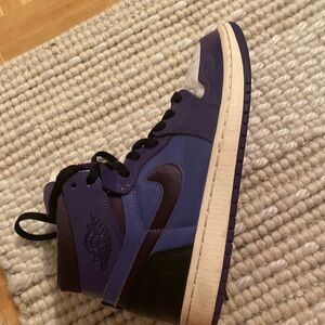 Jordan Zoom Air Purple used